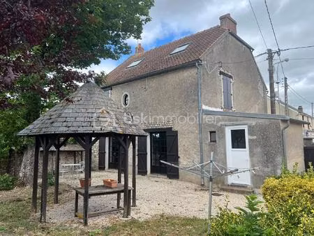 maison de 160 m² à pussay
