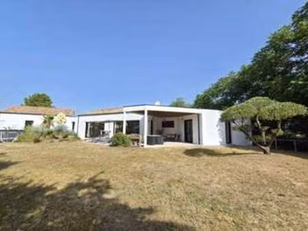 vente maison à saint-jean-de-monts (85160) : à vendre / 190m² saint-jean-de-monts