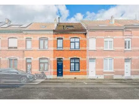 charmante maison avec jardin à ruisbroek