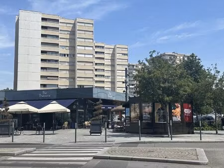 chelles centre f 3