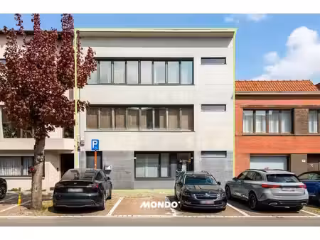 immeuble de bureau polyvalent avec un potentiel exceptionne