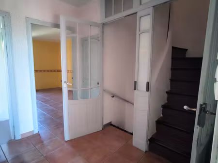 maison vigneronne 120m2 avec garage de 60m2 sur caux