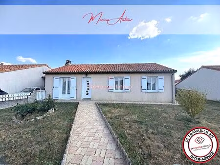 charmante maison de plain pied dans un secteur calme et recherché