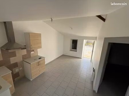 maison de bourg 2 pièces
