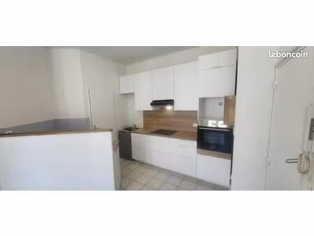 t2 quartier talensac nantes 44000
