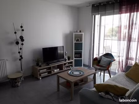loue appartement t2