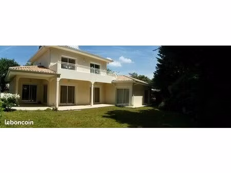 maison 4 chambres au port de taussat plage a pied