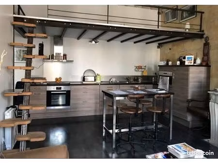 t2 meublé 48m² - quartier fondaudège - sans frais agence