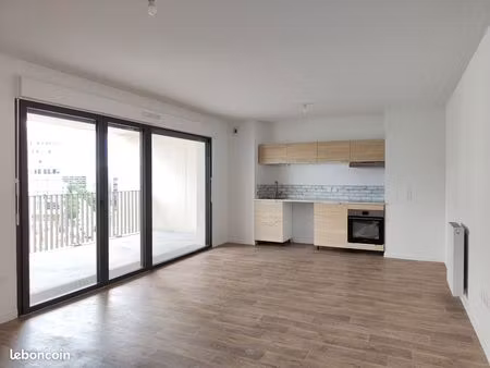 appartement t3 de 68 m² bordeaux