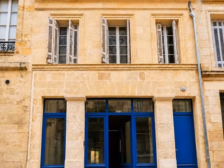 location bureaux 358 m²