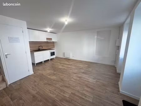 appartement 4 pièces 42 m²