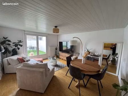 location – t3 spacieux avec terrasse sud – pessac  avenue de madran