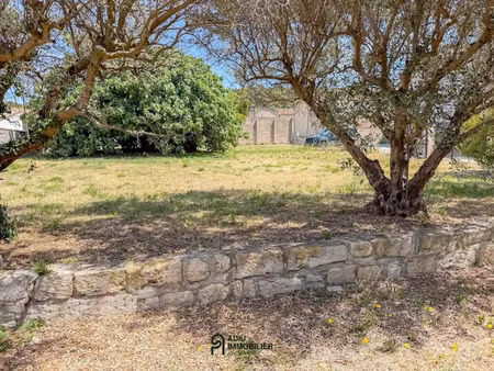 vente terrain 578 m² à beaucaire (30300)  157 000 €