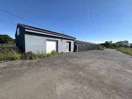 vente locaux professionnels 4 pièces 361 m² à le quesnel (80118)  155 000 €