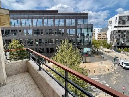 appartement meublé 3 pièces – 59 3 m² – proche métro gabriel péri