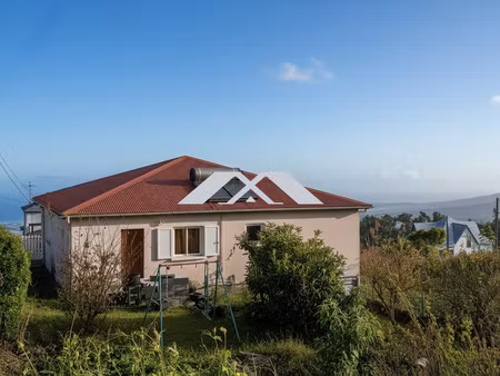 maison 4 chambres sur plus de 1 000 m2 avec potentiel de divisio