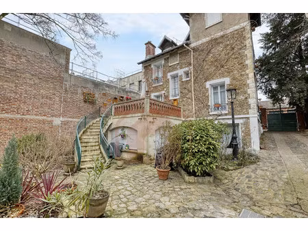 magnifique demeure - au coeur du centre-ville - villejuif