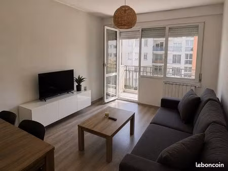 studio meublé au pied de la frontière