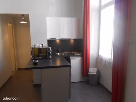 loue t1 bis 28 m2 meublé place ney angers