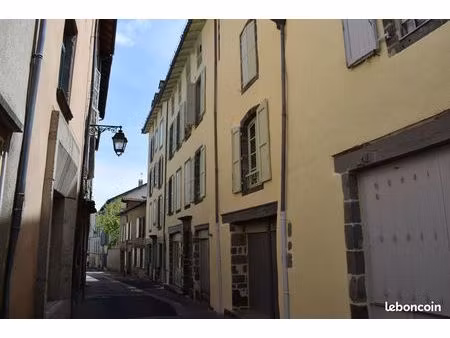 location étudiante 3 pièces aurillac