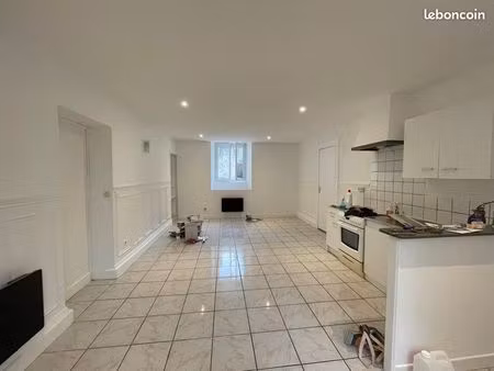location appartement t2 dourdan 51 58 m2