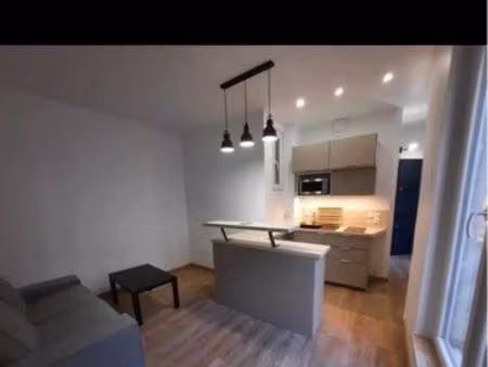 à louer f2  paris  xxe