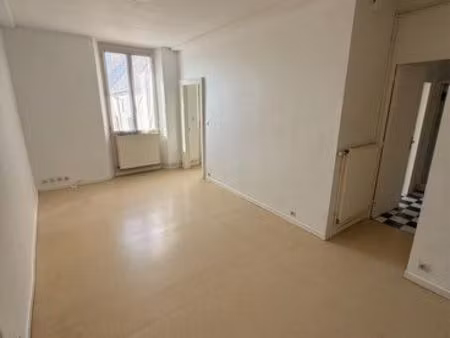 appartement f2 à pont sur yonne