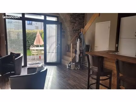 loue appartement sainte luce sur loire
