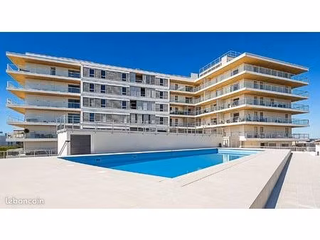 beau t2 meublé avec piscine et parking bonneveine