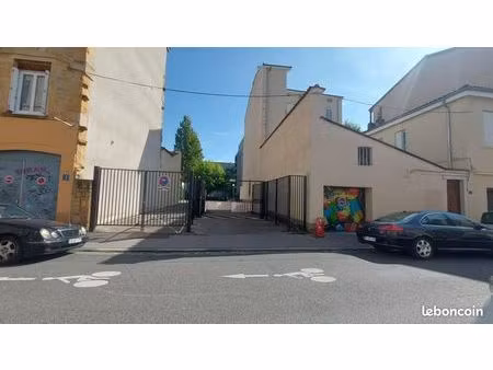 garage/box 14 m² lyon 9e arrondissement