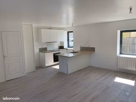 maison avec 3 chambres à louer