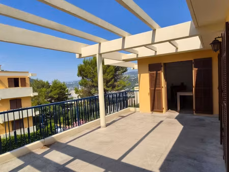 4 piéces  terrasse
