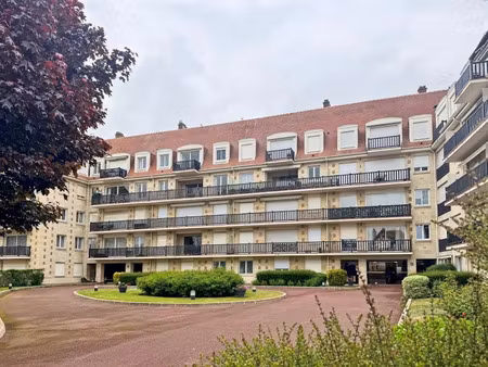 vente parking à deauville (14800)  29 000 €