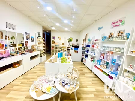 vente boutique/local commercial 61 m²