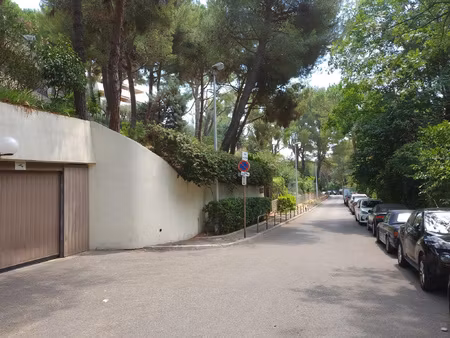 nice-fabron: a vendre place de parking rue joseph giordan