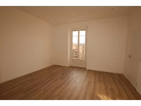 bureaux place magenta