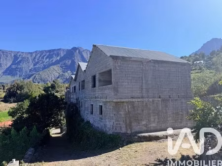 vente immeuble 0 pièces 180 m² à cilaos (97413)  550 000 €