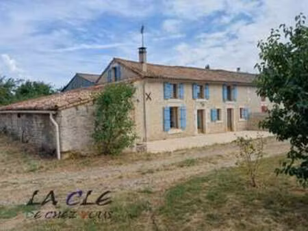 vente maison à coulonges-sur-l'autize (79160) : à vendre / 117m² coulonges-sur-l'autize