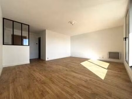 location appartement 3 pièces à rennes centre ville (35000) : à louer 3 pièces / 66m² renn