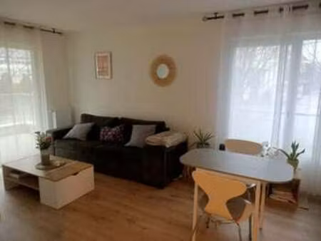 location appartement 2 pièces à rennes poterie (35000) : à louer 2 pièces / 46m² rennes po