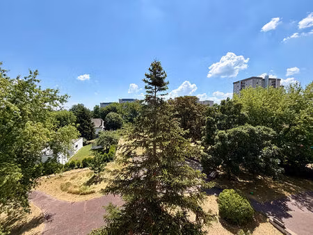 appartement champagne au mont d or 4 pièces 85.53 m2