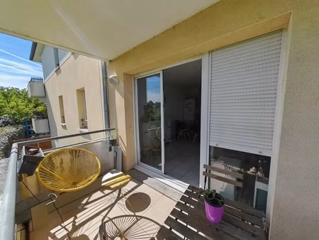 appartement t3 de 55 74 m² avec balcon et parking privatif – proche centre-ville (32)
