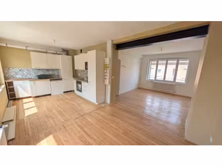 longueau appartement de type 4 entierement rénové