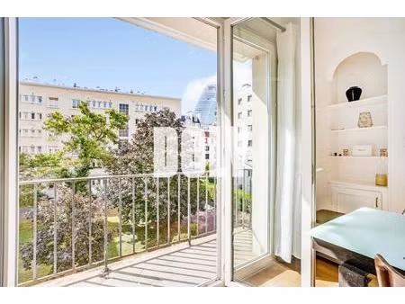 doly - appartement 2 pièces - 75015