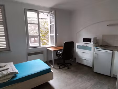 studio meublé 16.19m² petite france