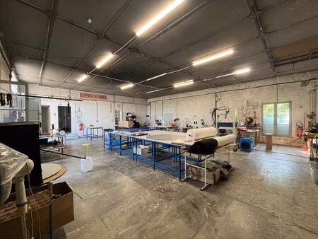 local commercial à louer à vidauban - 277 m² à aménager