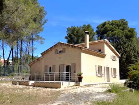a louer maison 106m2 avec 4 chambres et 5000m2 de terrain