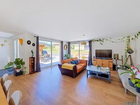 maison moderne de plain-pied