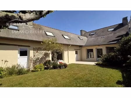 jolie maison de ville avec jardin