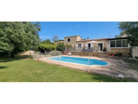villa 3/4p 85m2 jardin clos  terrasse et piscine